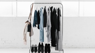 Капсульный гардероб для женщин 40 лет фото